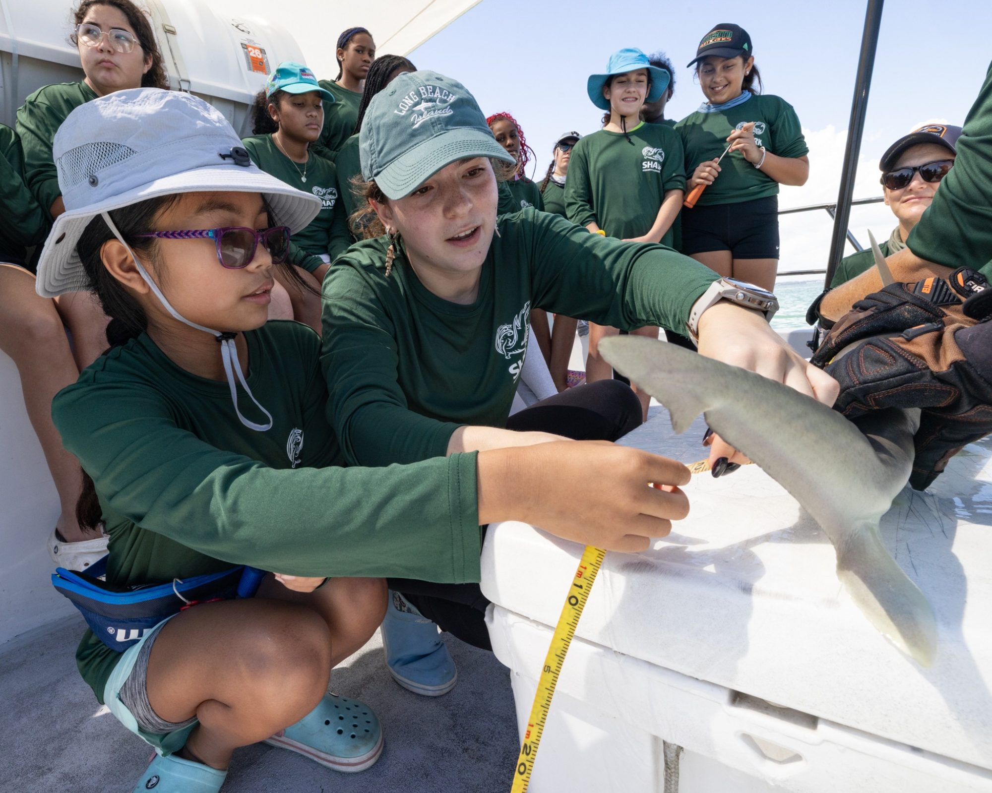 251012_16_NS_FINS_x_Girl_Scouts_ELITE