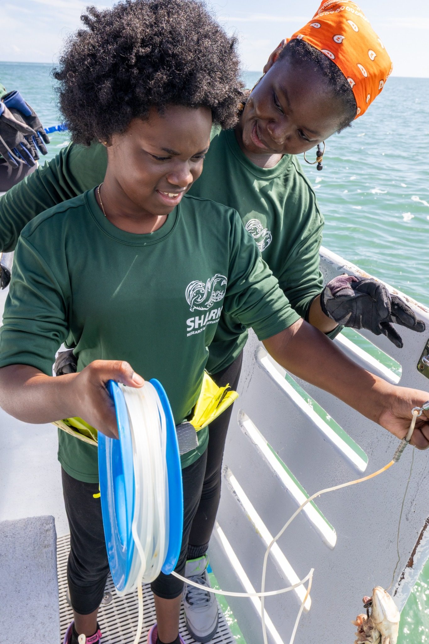 251012_26_NS_FINS_x_Girl_Scouts_ELITE